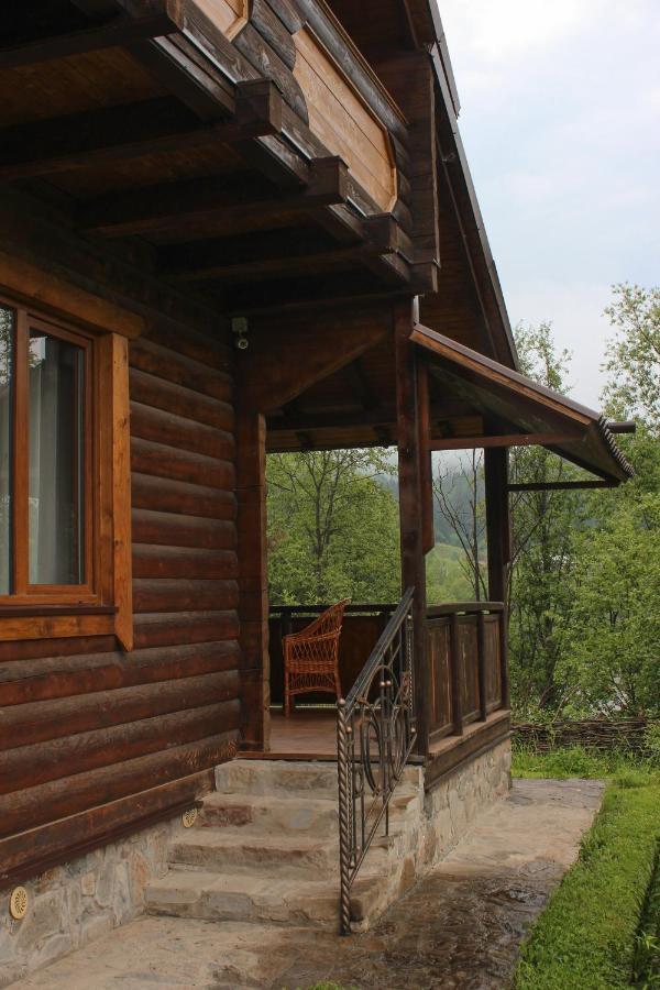 Чорногірський Вітер Villa Верховина Екстериор снимка