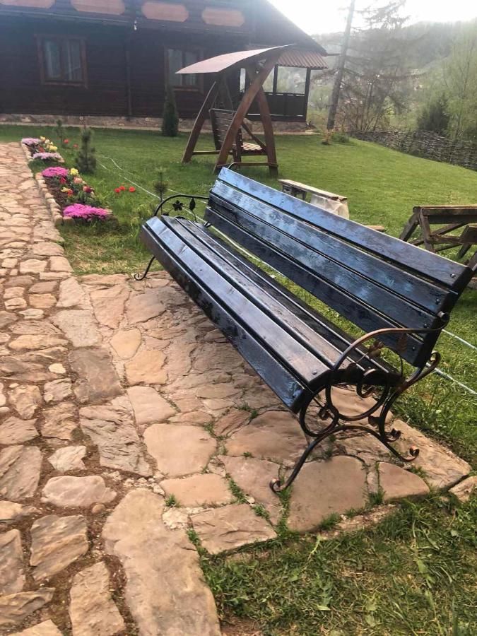 Чорногірський Вітер Villa Верховина Екстериор снимка